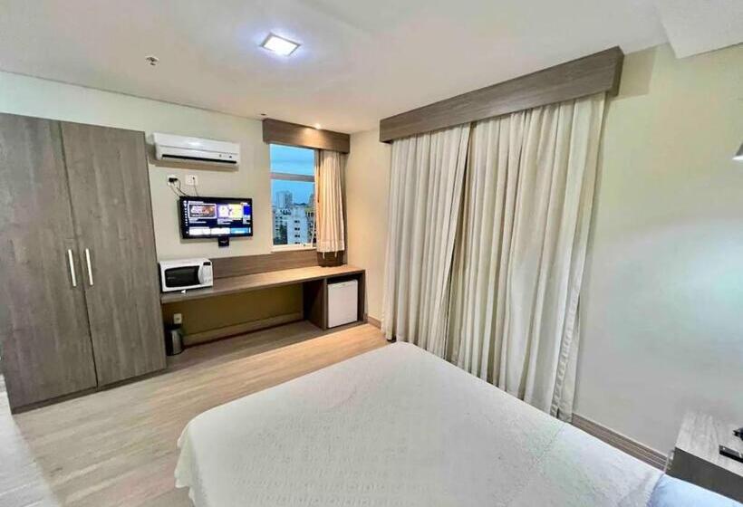 Iguassú Suítes   602