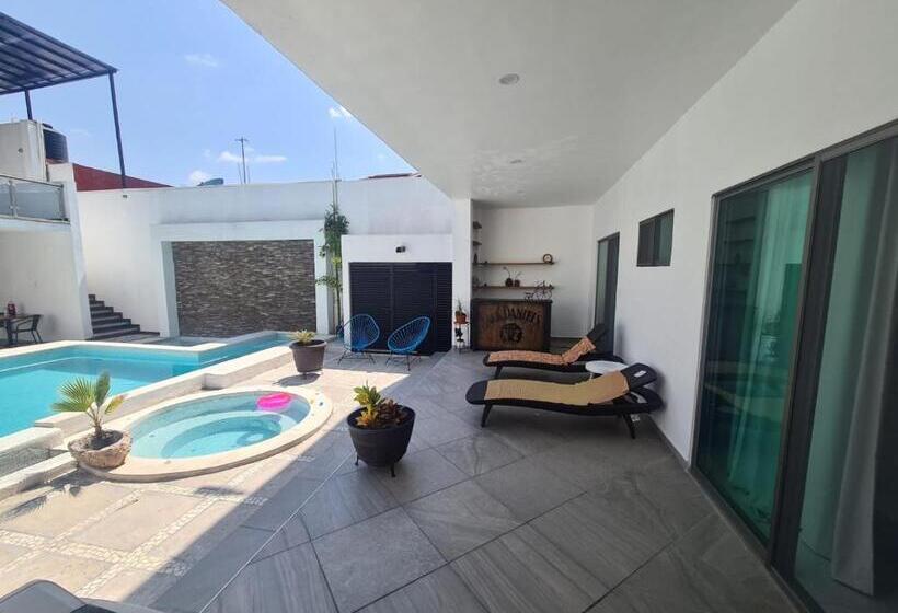 بنسيون Casa Blanca Oaxtepec Tlayacapan