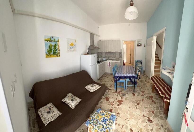 פנסיון Casa Vacanze Rajanzino