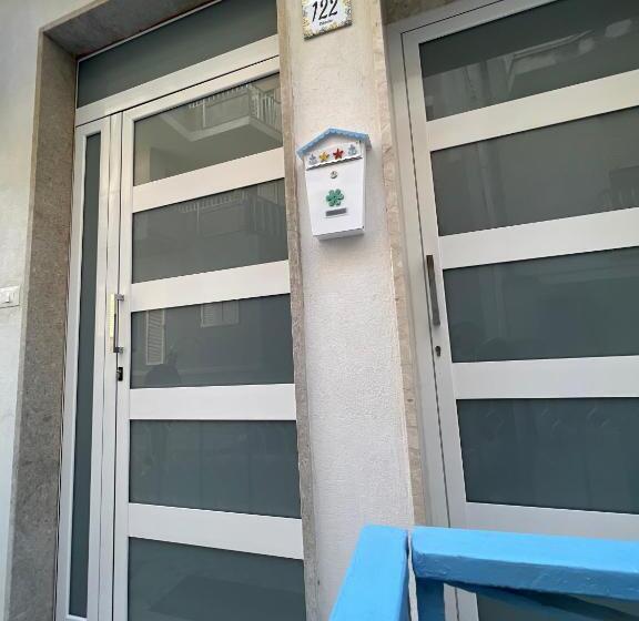 פנסיון Casa Vacanze Rajanzino