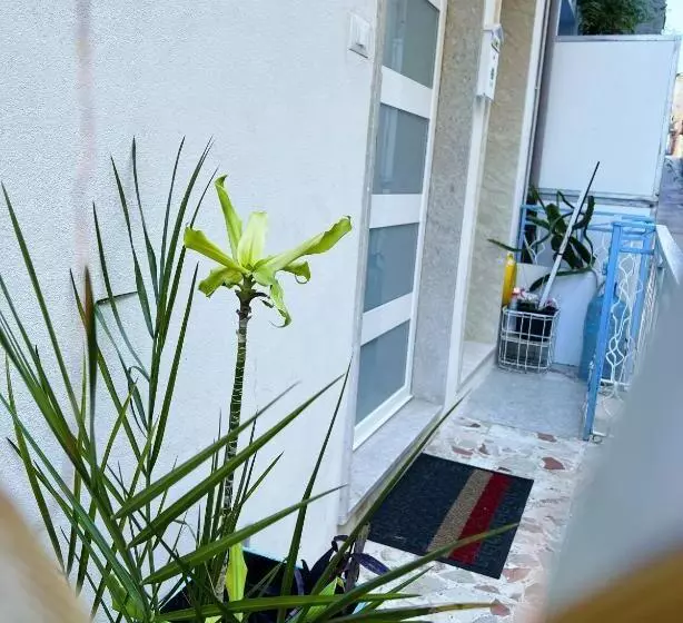 Majatalo Casa Vacanze Rajanzino