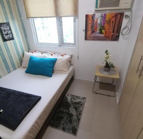 Panzió Jocelyn Staycation @grass Residences North Edsa