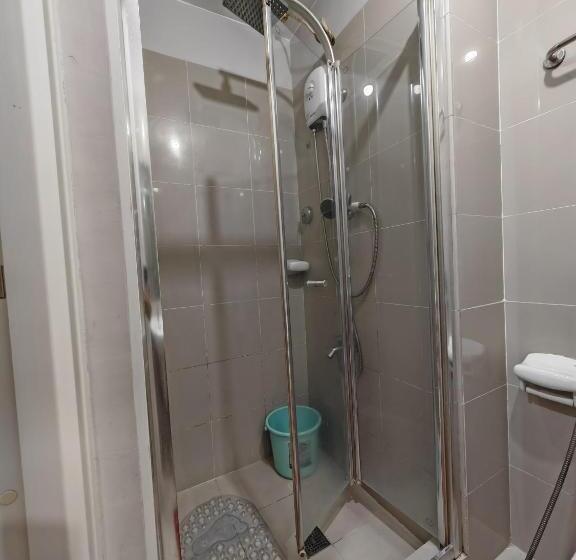 Panzió Jocelyn Staycation @grass Residences North Edsa