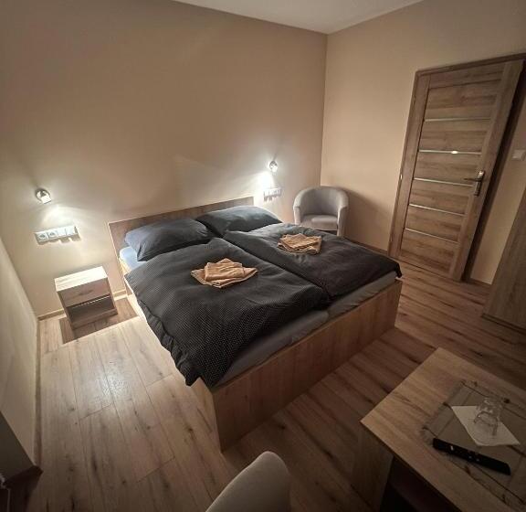 بنسيون Penzion U Tučňaka