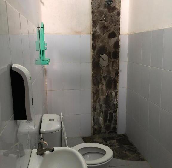 Pensió Rara Guest House