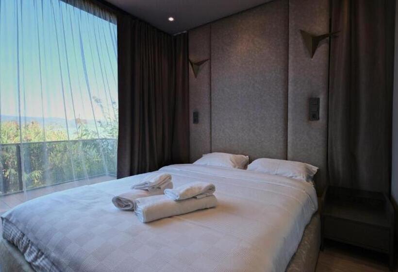 Velour Hotel Spa Restaurant