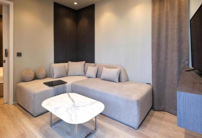 Velour Hotel Spa Restaurant