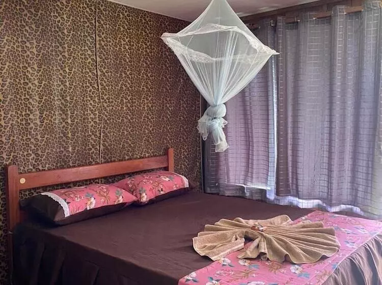 ユースホステル Ipanema Lodge