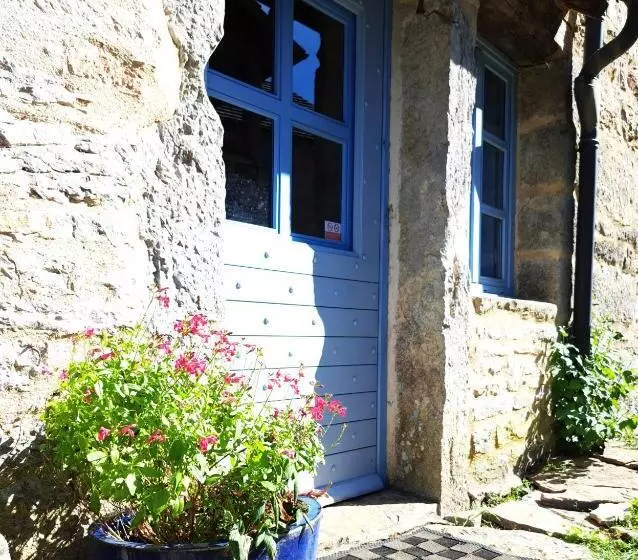 Aamiaismajoitus (B&B) Chambre Four à Pain à L Escale De Varaire