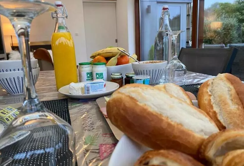 Aamiaismajoitus (B&B) La Couette Du Voyageur