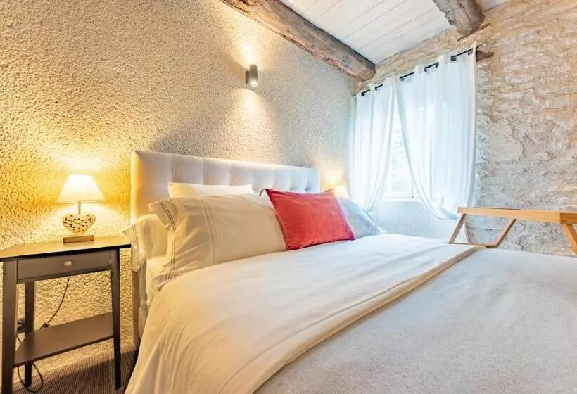 ベッドアンドブレックファースト Les Chambres Du Presbytère