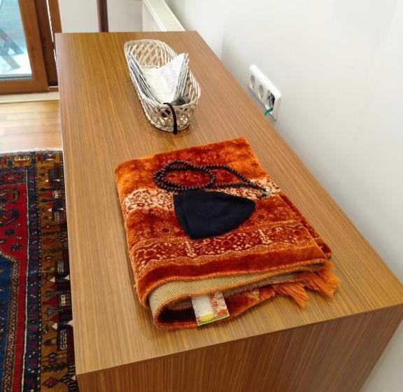 تختخواب و صبحانه özçelik Apartmanı