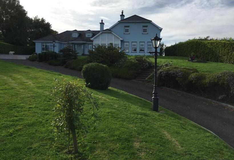 Garrenmore Lodge B&b