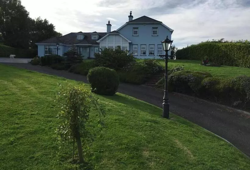 Garrenmore Lodge B&b