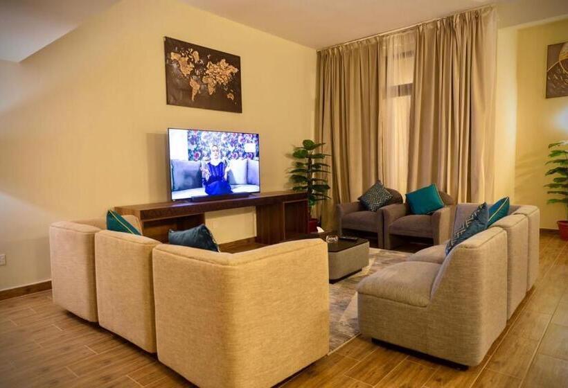 Ghodran Hotel And Resort