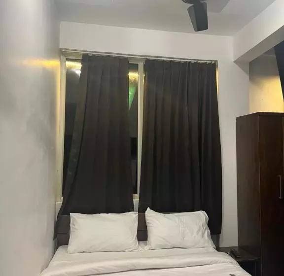Hotelli Aroma Inn