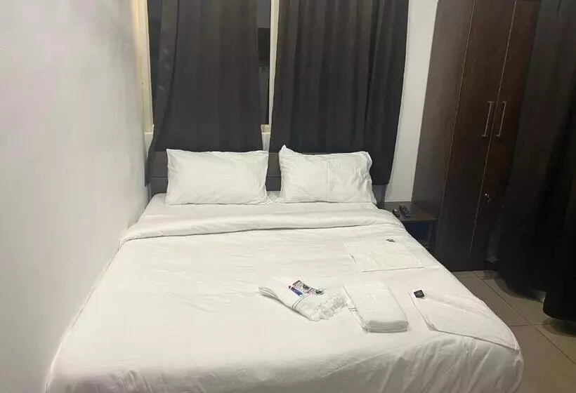 Hotelli Aroma Inn