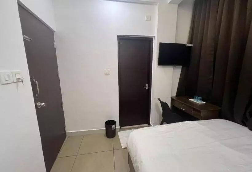 Hotelli Aroma Inn