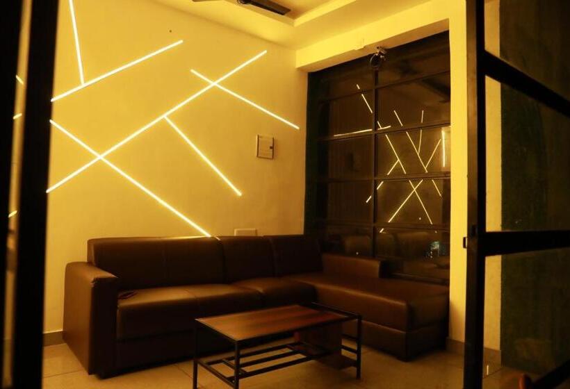 בית מלון כפרי Aroma Inn