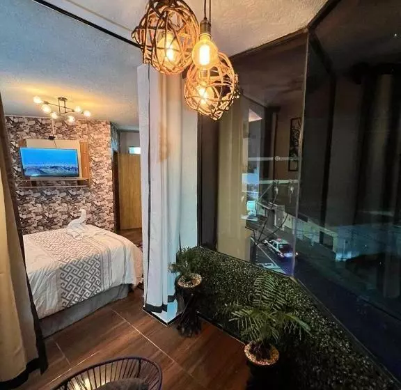 Hotelli Habitación Deluxe Con Balcón