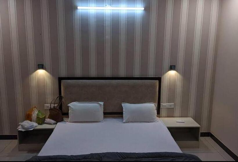 Hotel Reva Prabhu Sadan