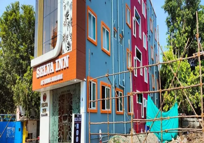 ホテル Selva Inn