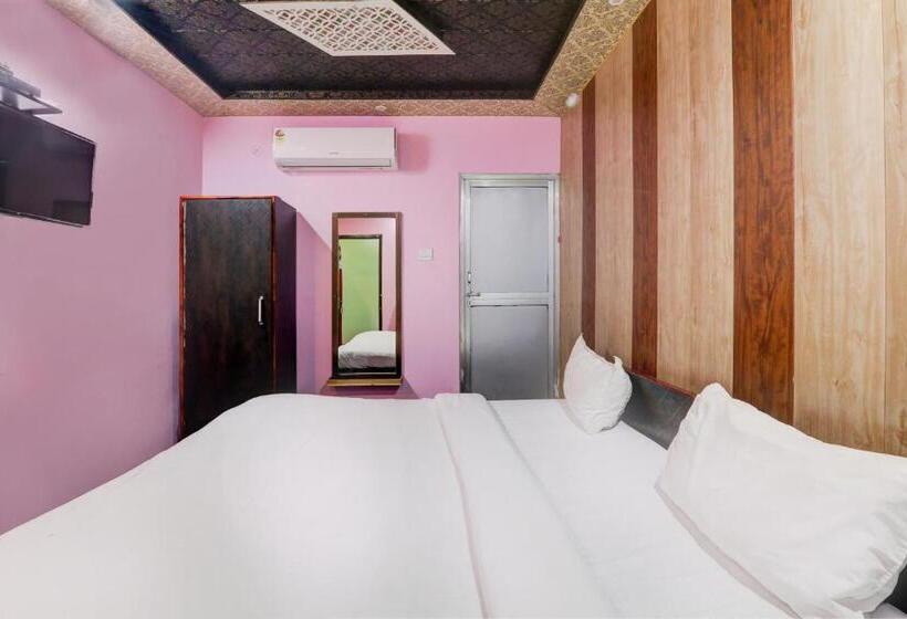 호텔 Satyam Shivam Sundaram