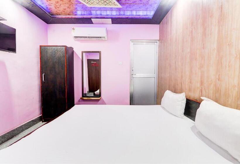 호텔 Satyam Shivam Sundaram