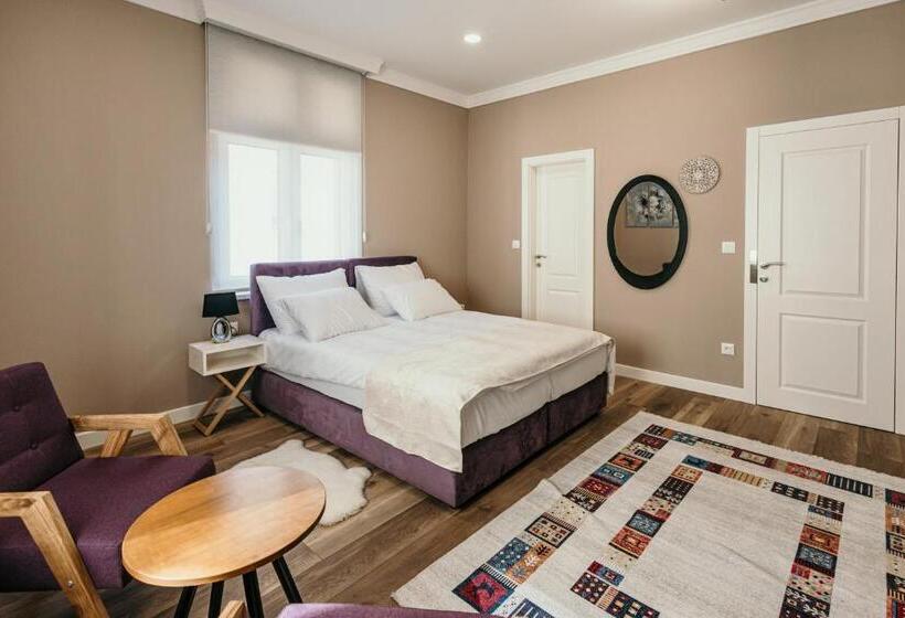 Pansion Fawlty Towers Sarajevo