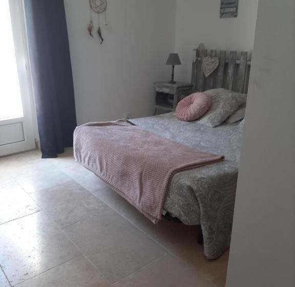 پانسیون Chez Monique Et Rémi