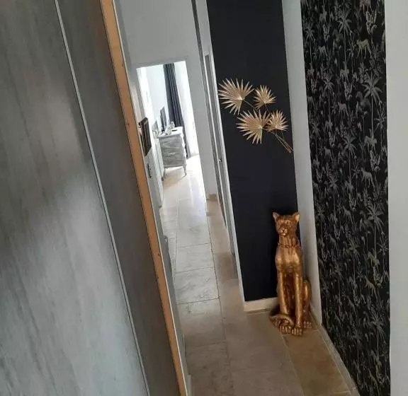 پانسیون Chez Monique Et Rémi