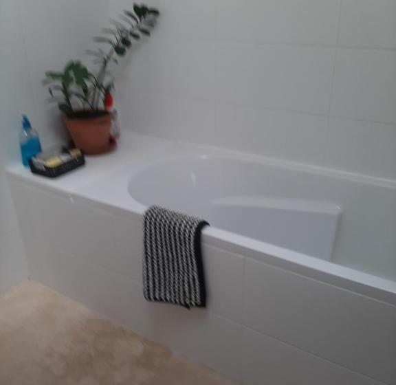 پانسیون Chez Monique Et Rémi