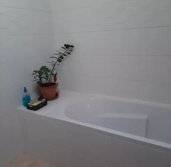 پانسیون Chez Monique Et Rémi