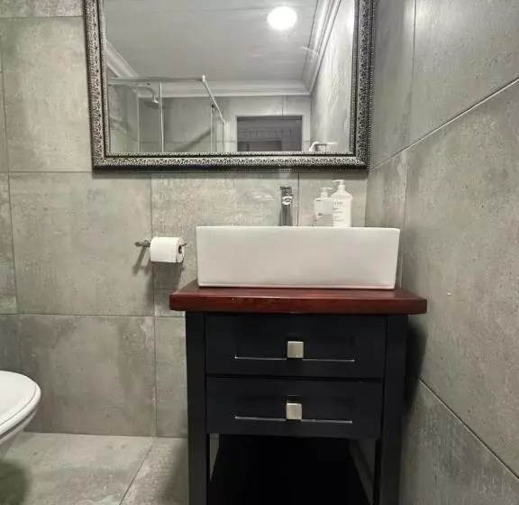 ペンション Serenity Stay