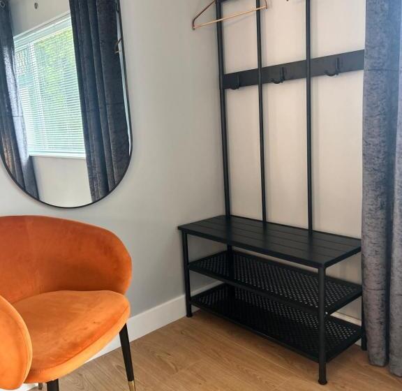 بنسيون Shanroe Accommodation