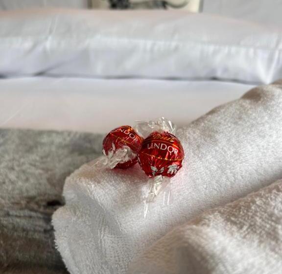 بنسيون Shanroe Accommodation