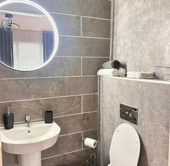 Pensió Shanroe Accommodation