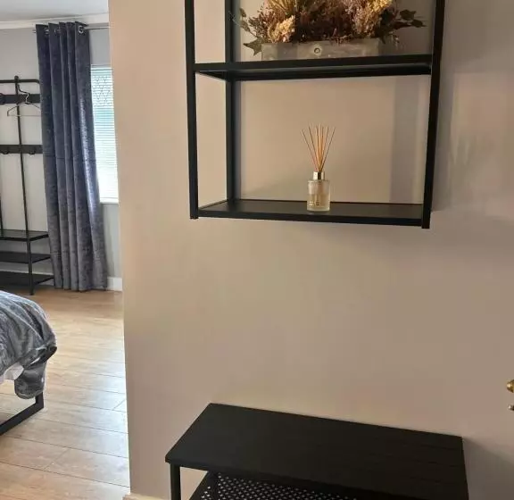 Pensió Shanroe Accommodation