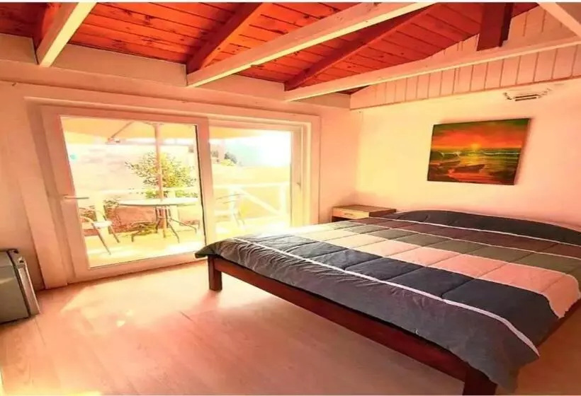 The Ocean Bed & Breakfast