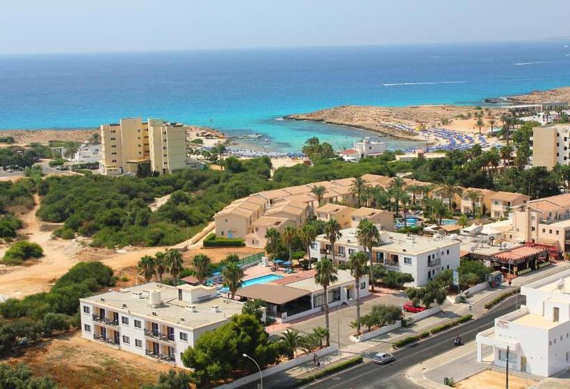 Carina Hotel Apartments