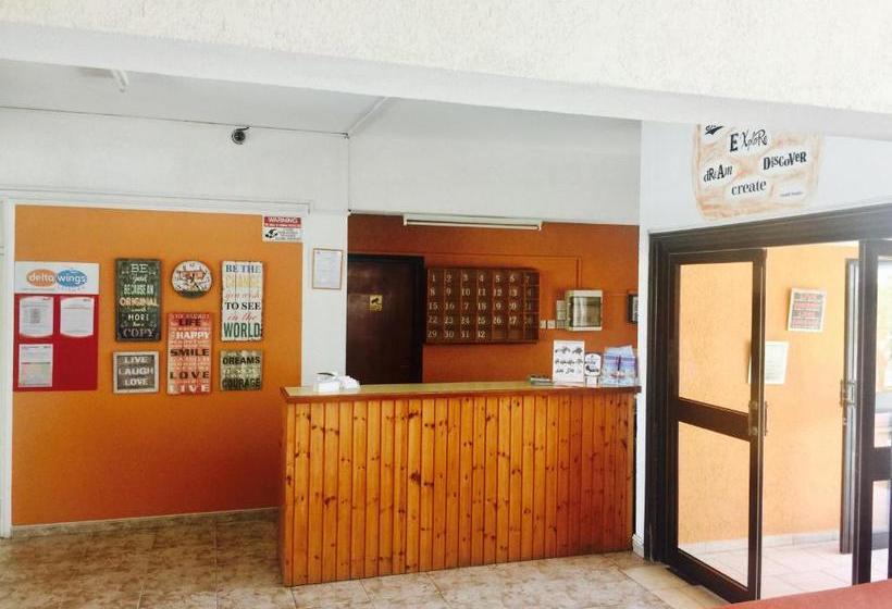 Carina Hotel Apartments