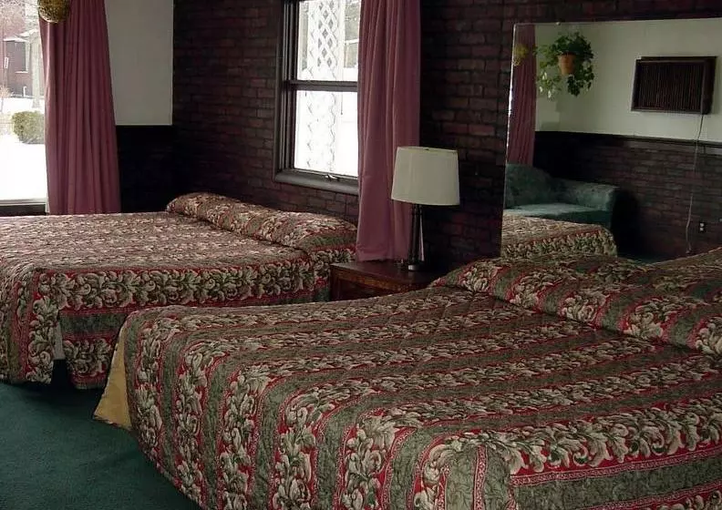 Double A Motel