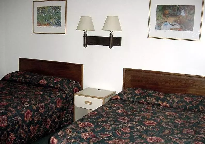 Double A Motel