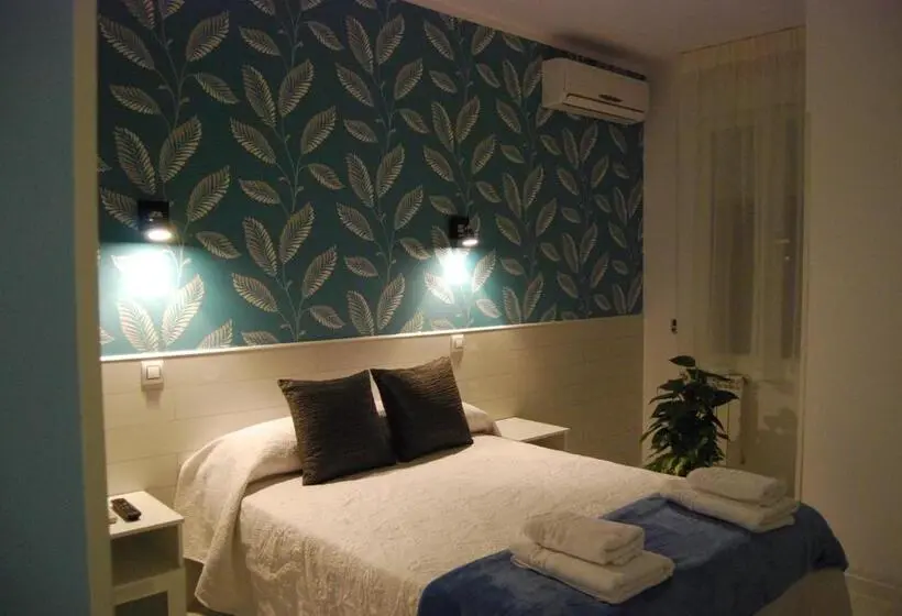 Hostal Petite Maman