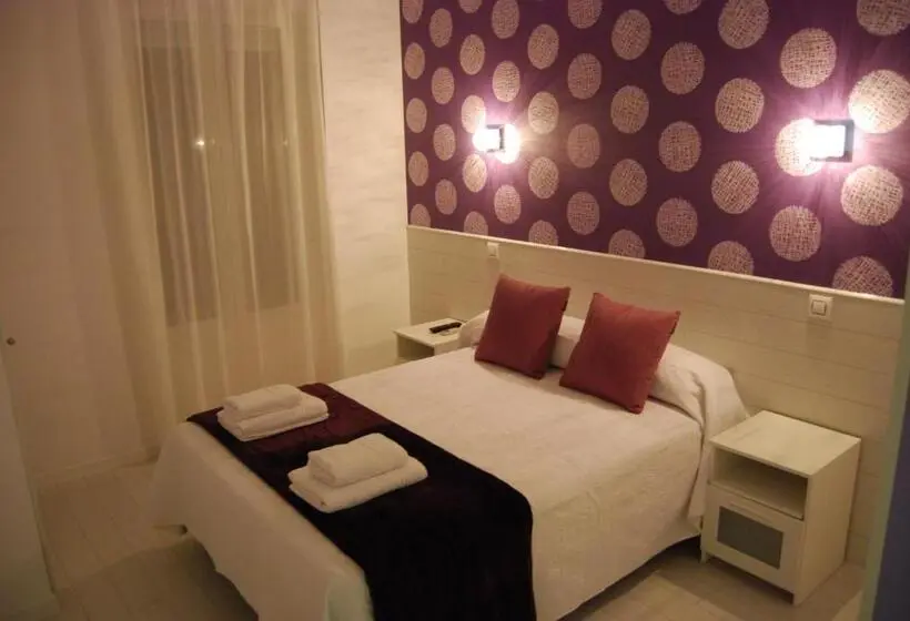 Hostal Petite Maman