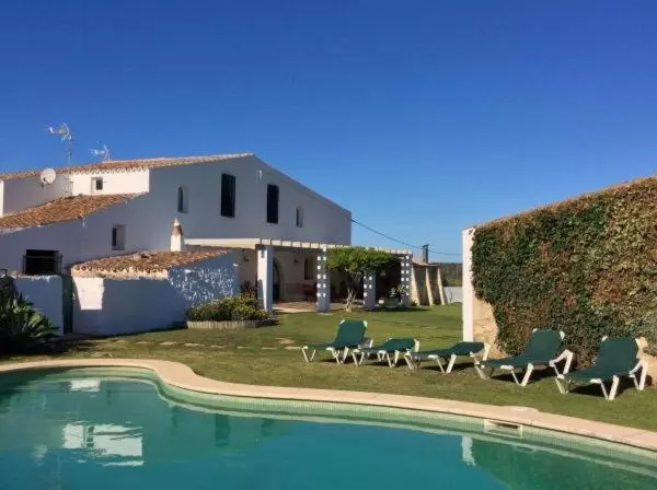 هتل Agroturismo Biniai Nou