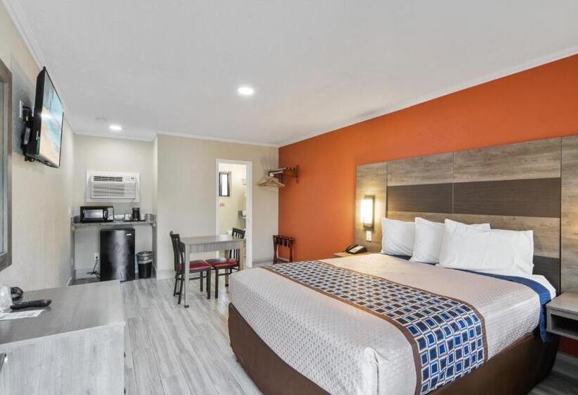 Hotel Anthony's On The Beach