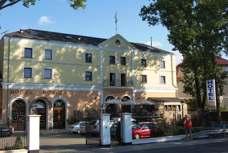 בית מלון כפרי Bończa