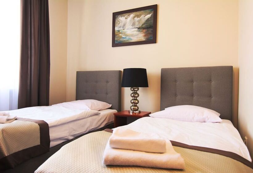 هتل Centrum Konferencyjno Apartamentowe Mrówka