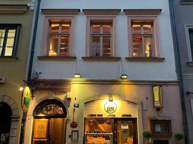 בית מלון כפרי Duval Serviced Apartments